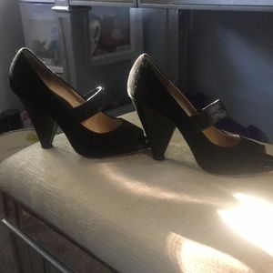 Michael Kors black heels